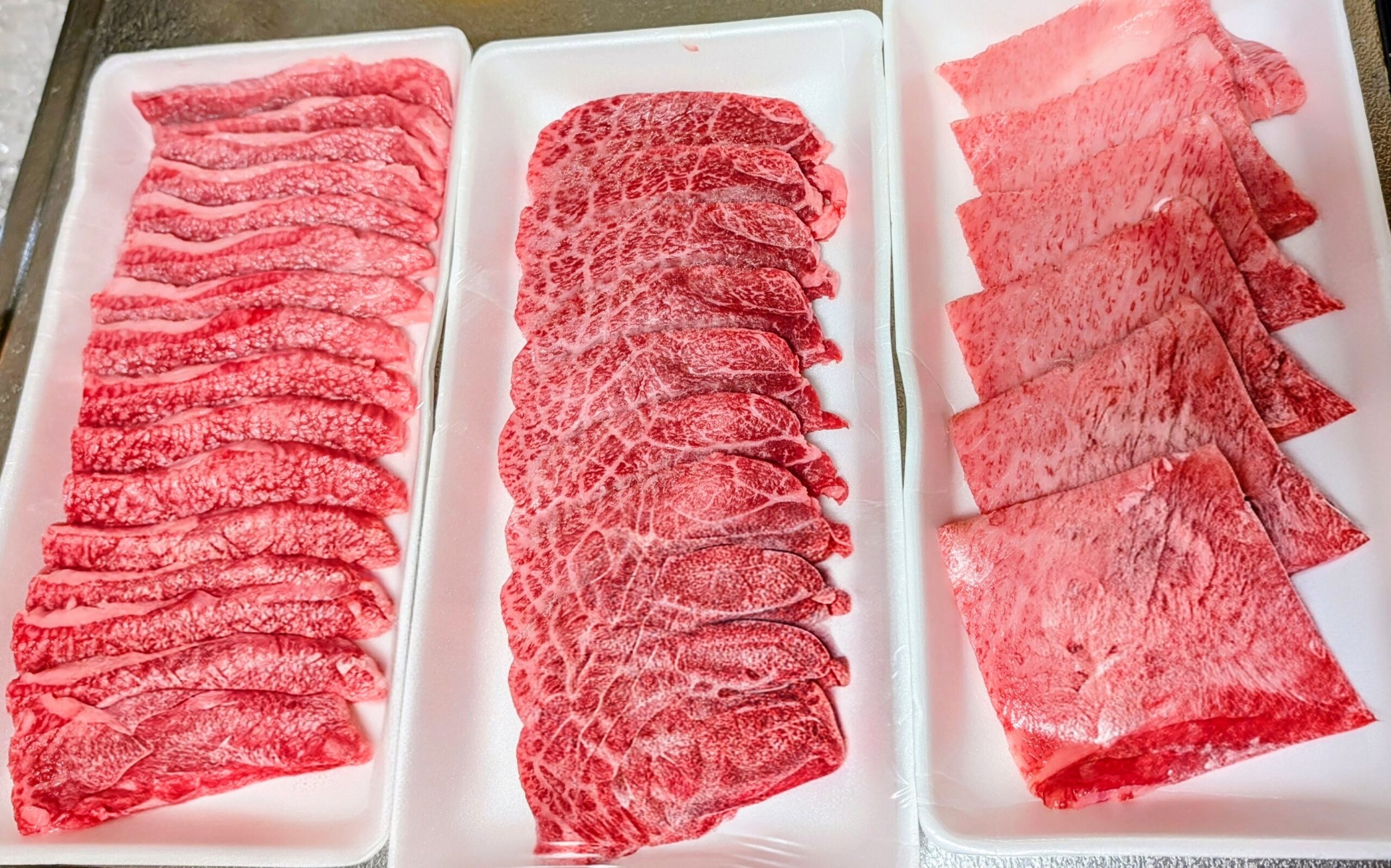【牛肉の冷凍保存】美味しさの限界は2週間!?冷凍やけを防ぐコツとアラフィフに嬉しい栄養効果